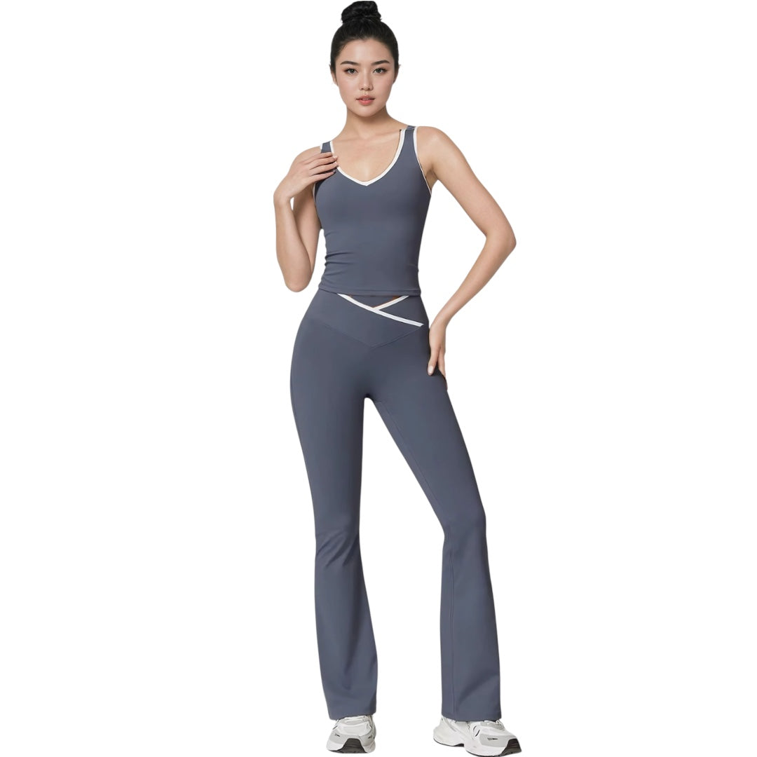 The Contrast Sports Bra & V-Line Pants Set